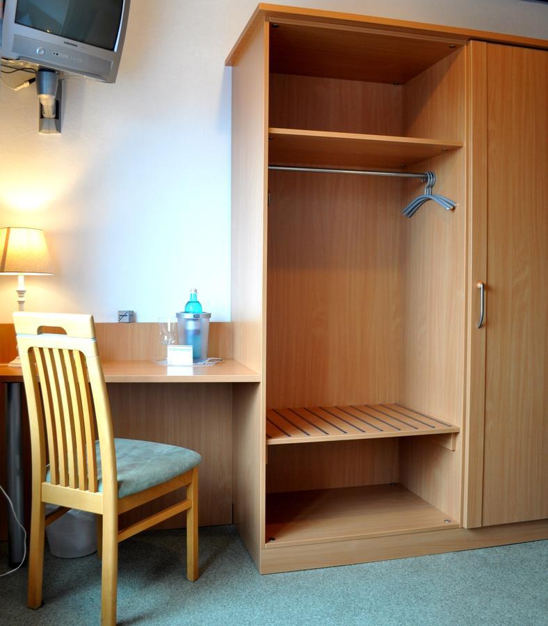 Hotel Meyerhoff Ostrhauderfehn Екстериор снимка